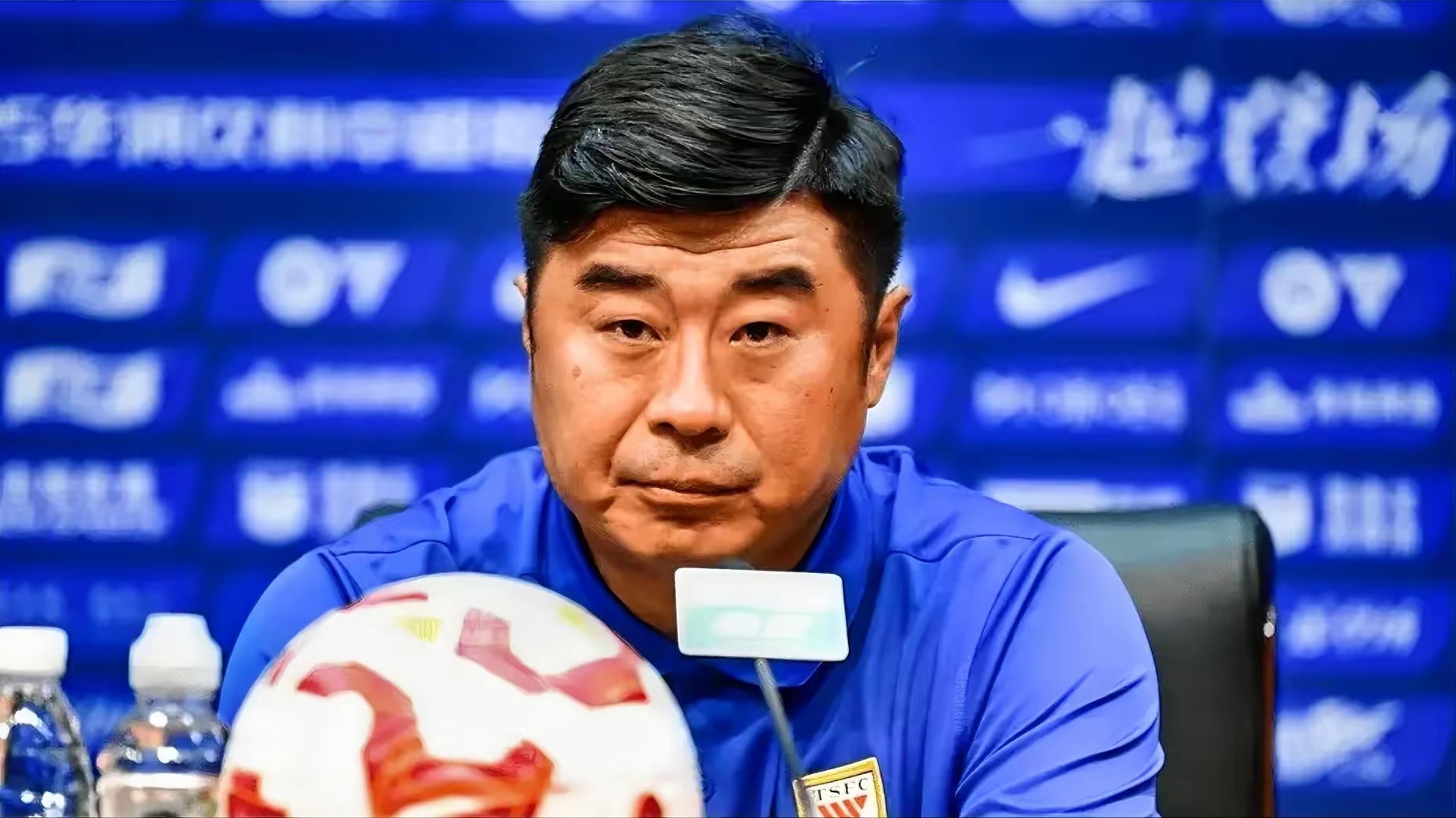 爱游戏手机版-冲刺阶段山东泰山内部沟通：德国杯节点到来；压力陡增；年轻球员得到机会(为什么德甲不叫德超)